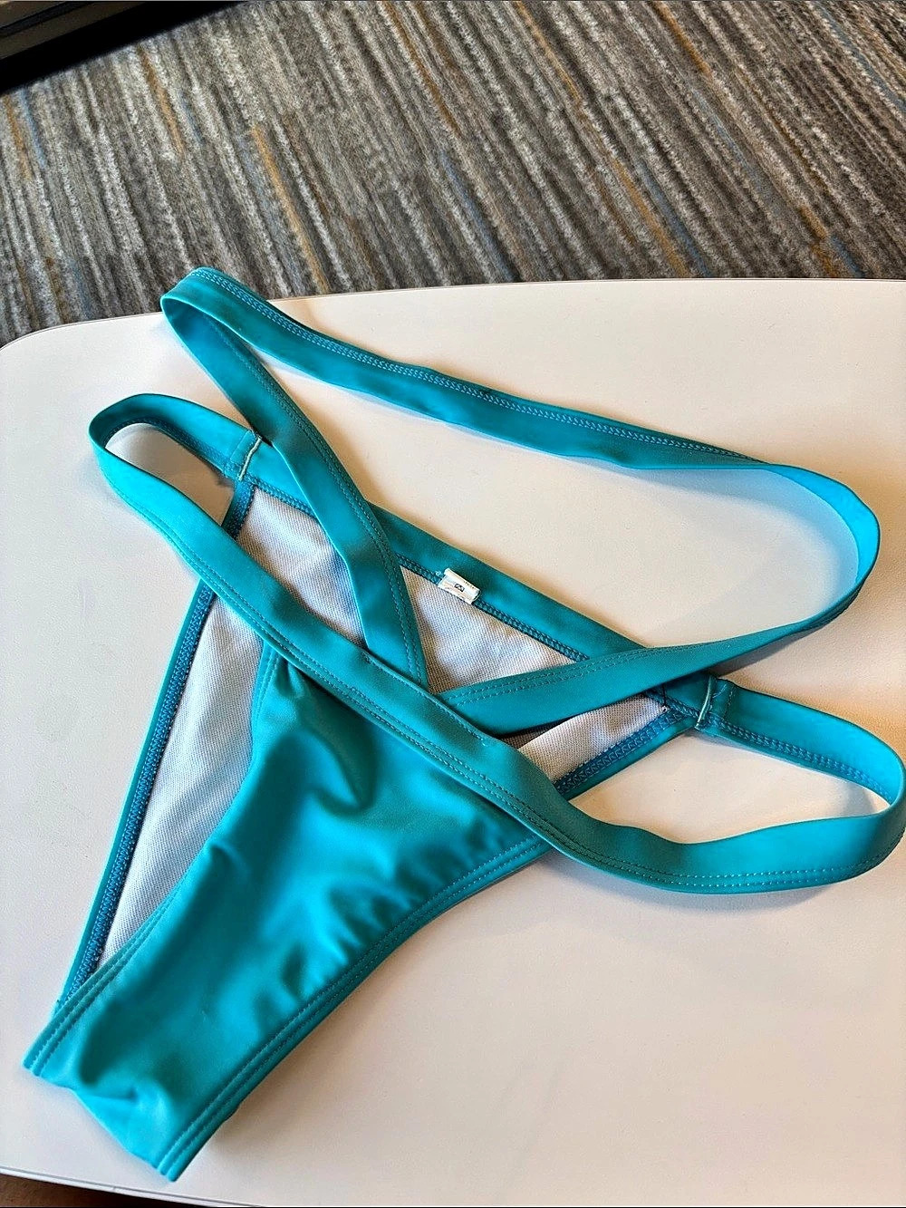 Strappy sexy Bikini in Blue Size Medium Like New